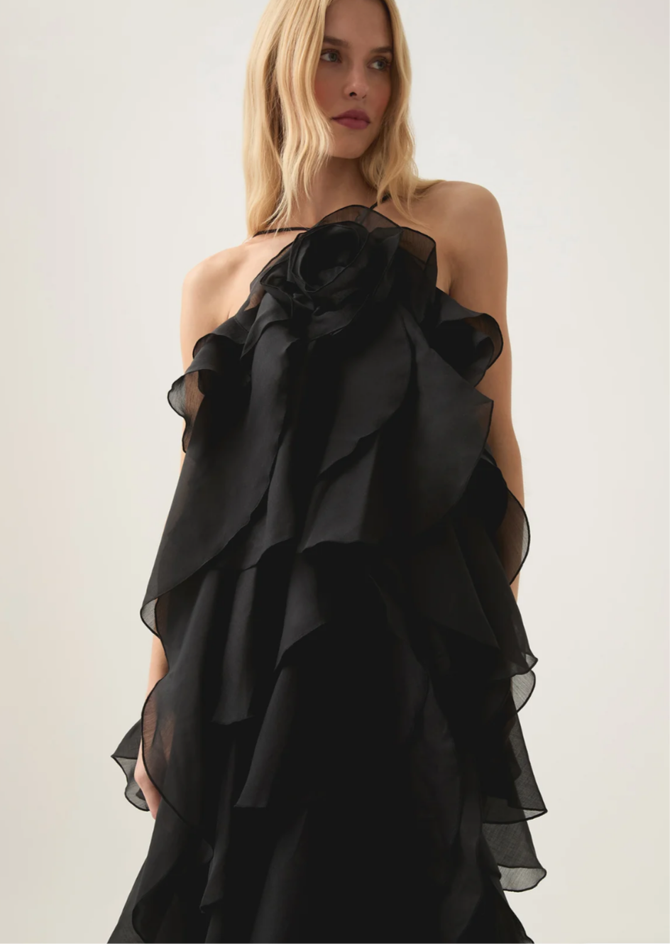 Aje Pandorea - Black